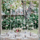 Patera szklana z dekoracyjną kulką wys. 13,5 cm Patera szklana z dekoracyjną kulką wys. 13,5 cm