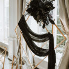 Stelaż ROMB złoty, metalowy 1,7 x 2,2 m Stelaż ROMB złoty, metalowy 1,7 x 2,2 m