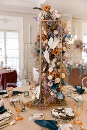 Dekoracje i aranżacje ślubne Stojak geometryczny, ZŁOTY wys.1 m