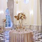 Stojak krzyżowy wysoki, złoty wys. 70 cm Stojak krzyżowy wysoki, złoty wys. 70 cm