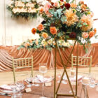 Stojak krzyżowy wysoki, złoty wys. 70 cm Stojak krzyżowy wysoki, złoty wys. 70 cm